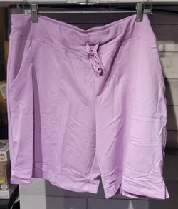 Women's Comfy Bermuda Shorts $5  (One Available In Size XXL 20)