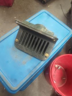 Parapet Drain: Cast Iron Angle Grate, Flashing Clamp & Side Outlet