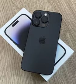 📱 Brand New iPhone 16 Pro – Unleash the Future! - $5 DOWN AVAILABLE