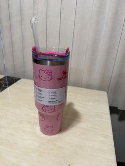 Hello Kitty Stanley