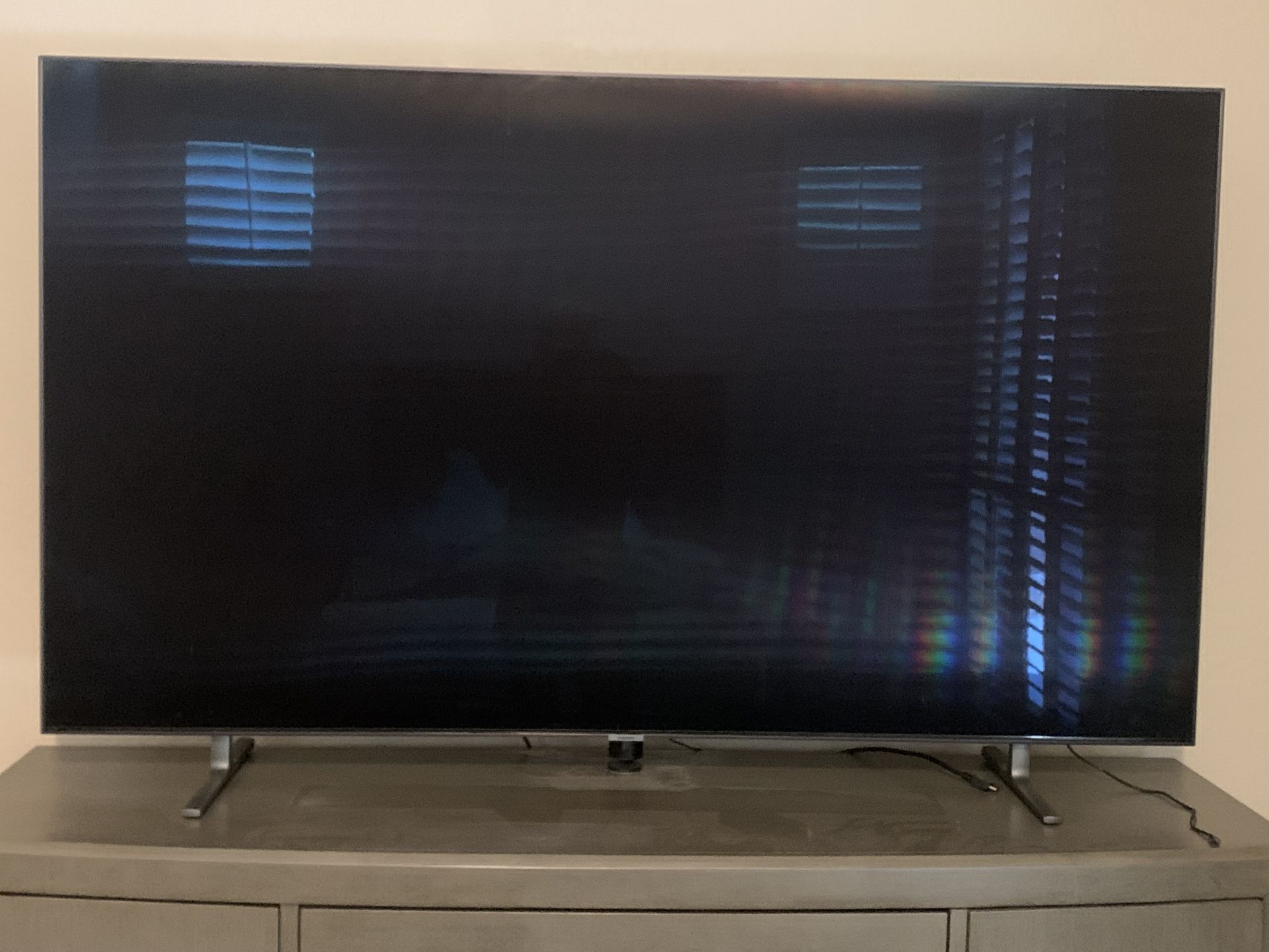 60 In Flat Screen TV