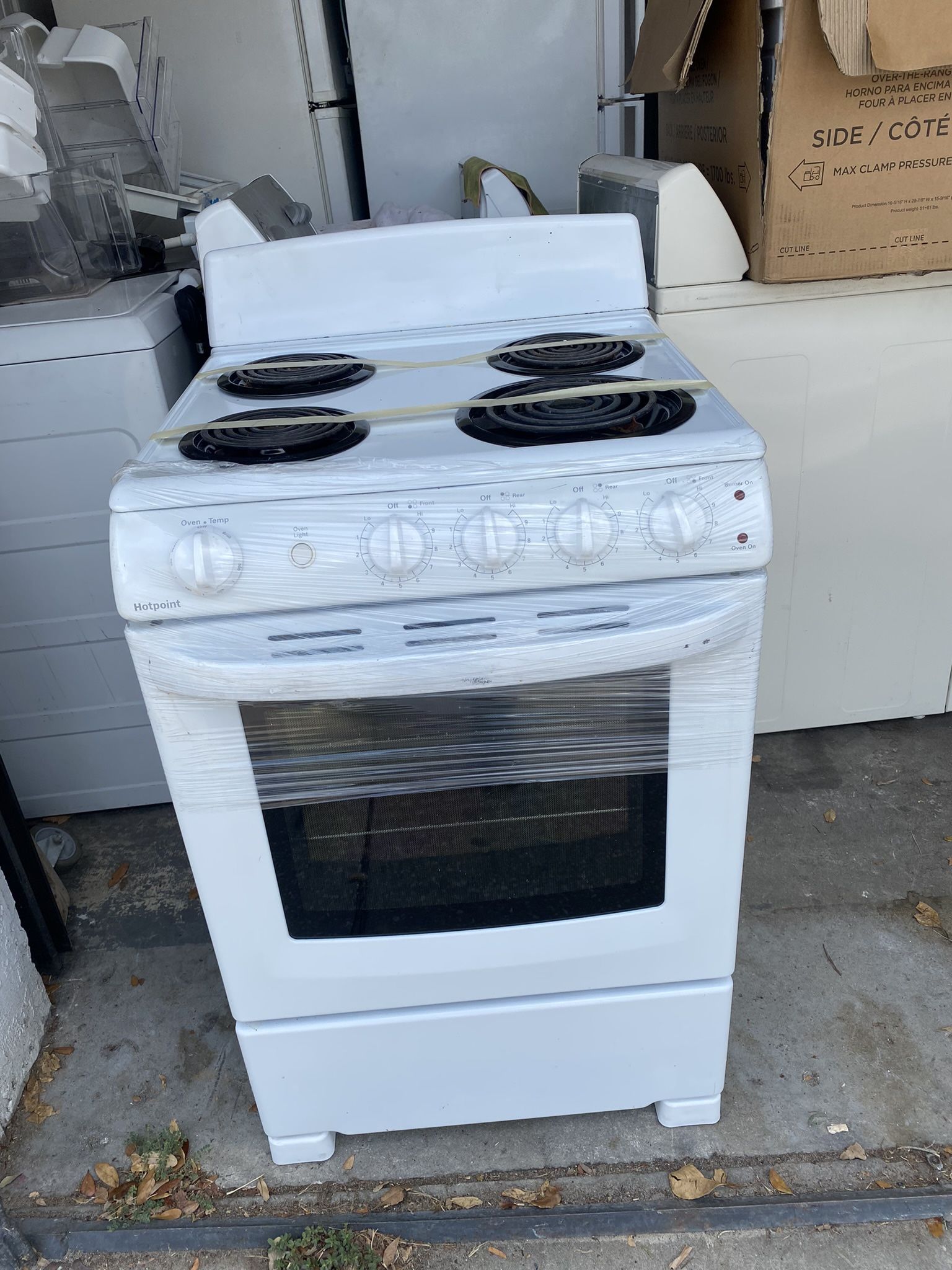 Stove 24 “ Wide
