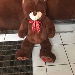 Big brown teddy bear