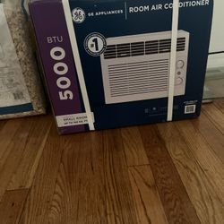 GE Air Conditioner 5000Btu