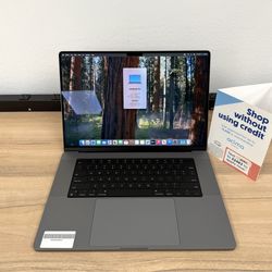 16" MacBook Pro M1 Max 10 Core*32GB RAM*1TB SSD