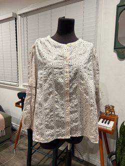 a.n.a a new approach Embroidered Floral Long Sleeve Blouse White L
