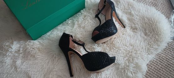 ~NIB~LAUREN LORRAINE 'Vivian' Platform, Black Sz 7.5