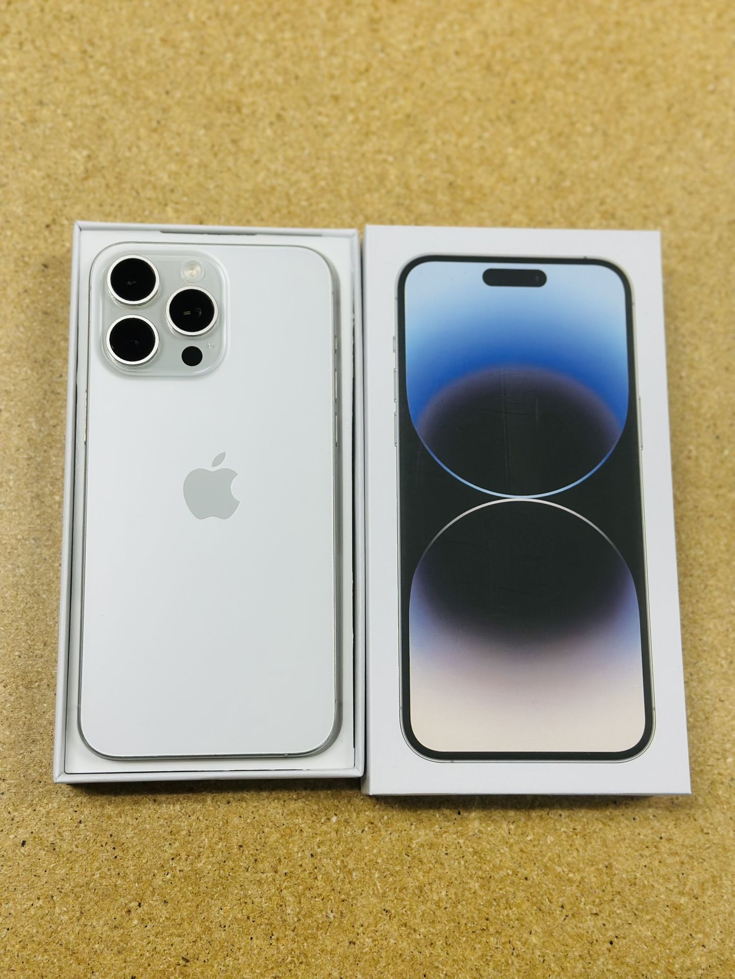 Apple iPhone 15 Pro Max 512gb Unlock With 3 Months Warranty