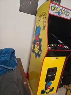 Full size multi game arcade