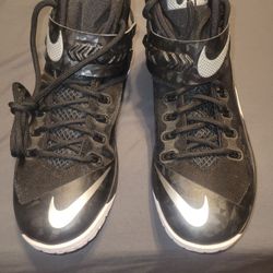 Nike Zoom Soldier 8 Size 12