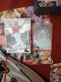 Pinnicle Giant Griffey 12of240,. Topps Ken Griffey Jr Baseball Card And 
