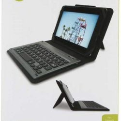 PureGear Universal 7" - 8" Tablet Folio with Bluetooth Keyboard - Black