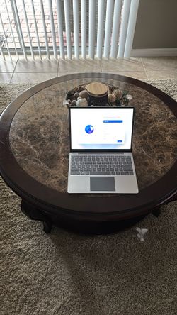 Microsoft Surface Laptop Go 3 12.4" - Intel i5, 8GB, 256GB