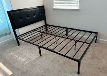 Almost brand new full size bed frame with great Condition