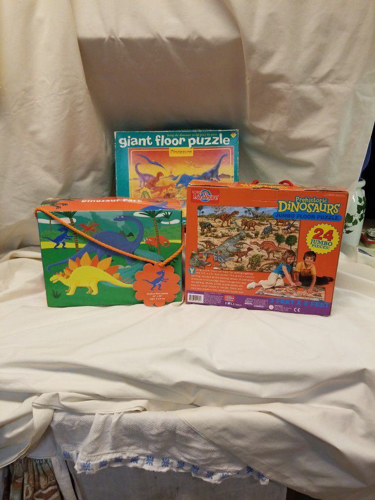 Set Of 3 Dinosaur Puzzles  2ft X 3 Ft