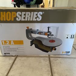 Scroll Saw with variable Speed Control