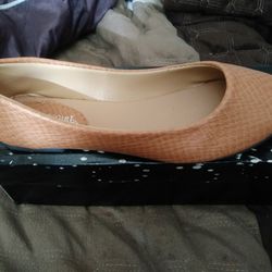 Caramel Flats