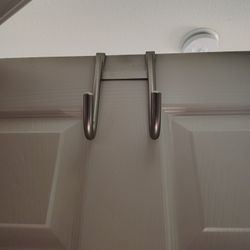Over The Bathroom/Bedroom Door Hooks