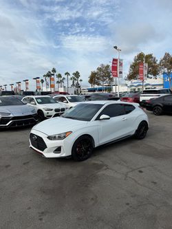 2020 Hyundai Veloster