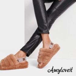 UGG Fluff Yeah Slide Sandals Chestnut Size 9 New