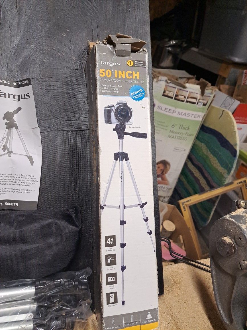 Targus Tripod