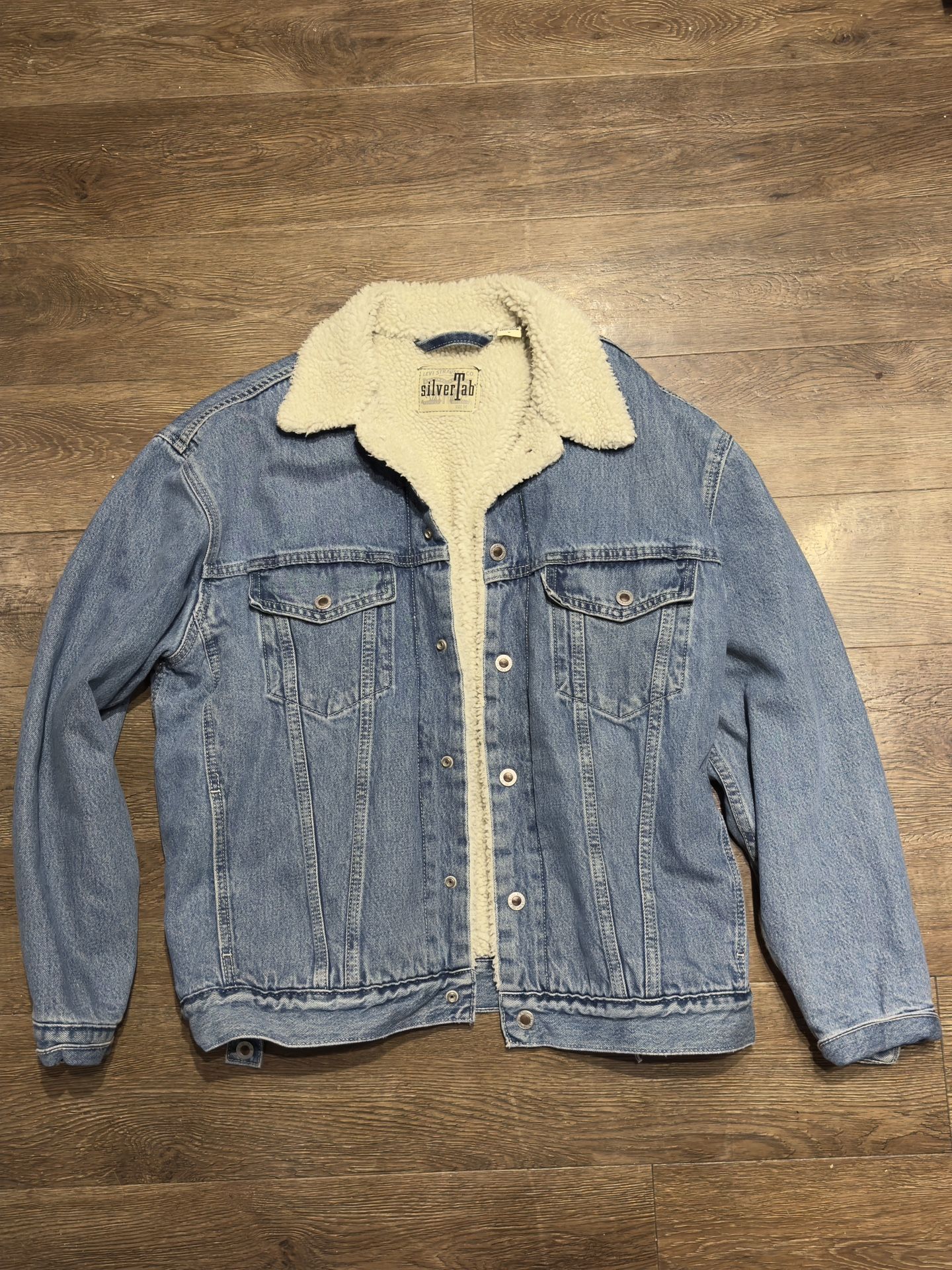 Levi’s Silver Tab Denim Sherpa jacket