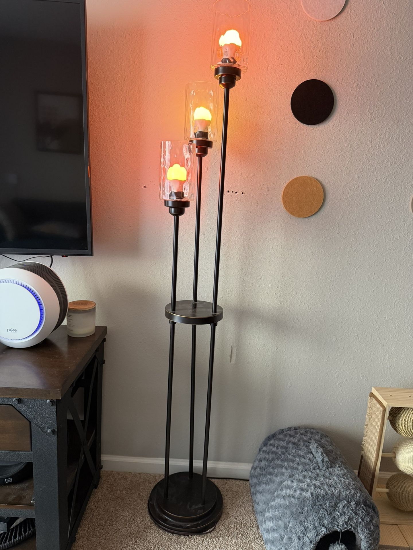 Black Floor Lamp