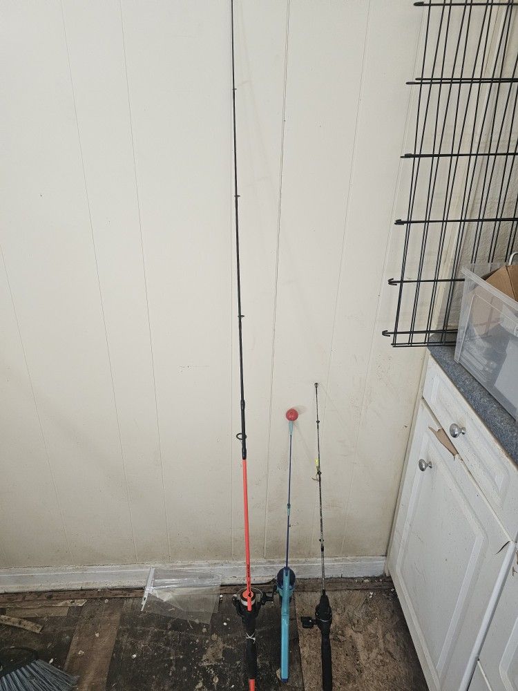 3 Fishing Poles
