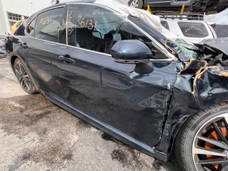 Puerta Delantera Derecha 2018 2024 TOYOTA CAMRY RIGHT FRONT PASSENGER SIDE DOOR ASSEMBLY