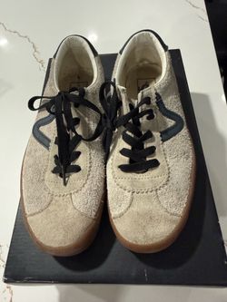 Vans size 7