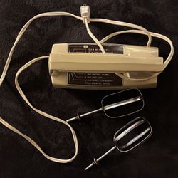 Vintage GE Hand Mixer 
