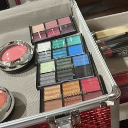 Vendo Set De Maquillaje Todo En 1 