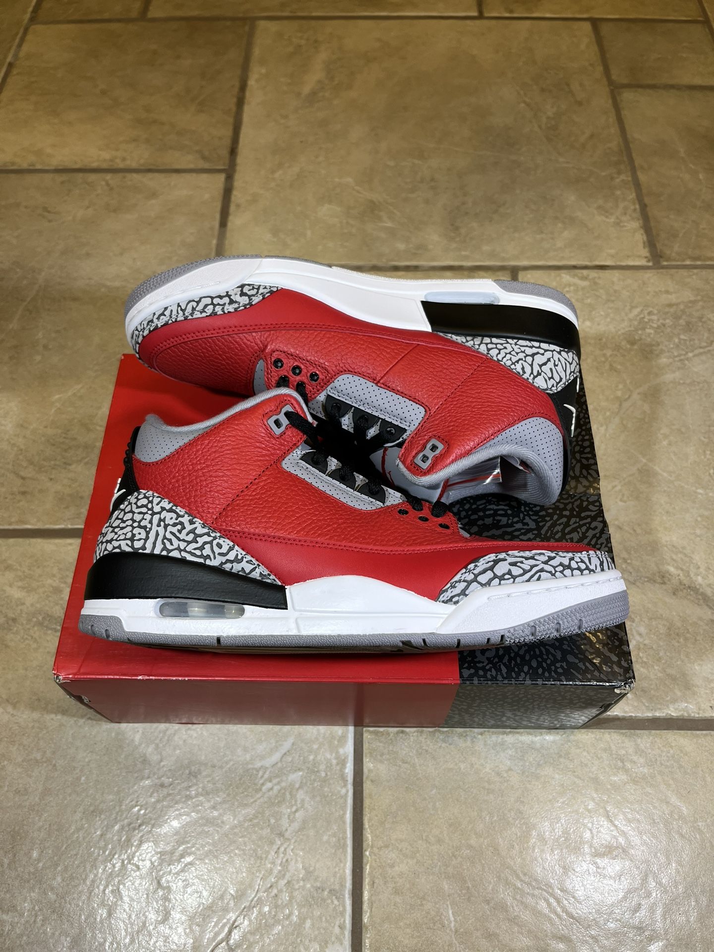 Jordan 3 Unite