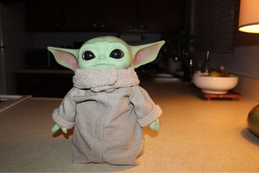 Star Wars Mandalorian Grogu The Child Baby Yoda 12” Plush Doll Mattel