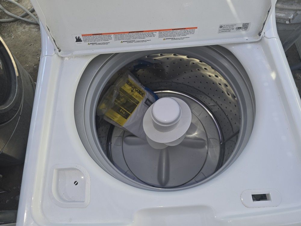 General Electric Washer Heavy Duty Semi New Almost New