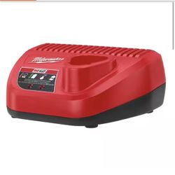 M12 12-Volt Lithium-Ion Battery Charger