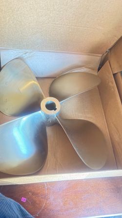 Yacht propeller