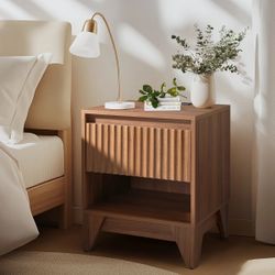 Dejesus 19" W 1-Drawer Nightstand With Charging Station