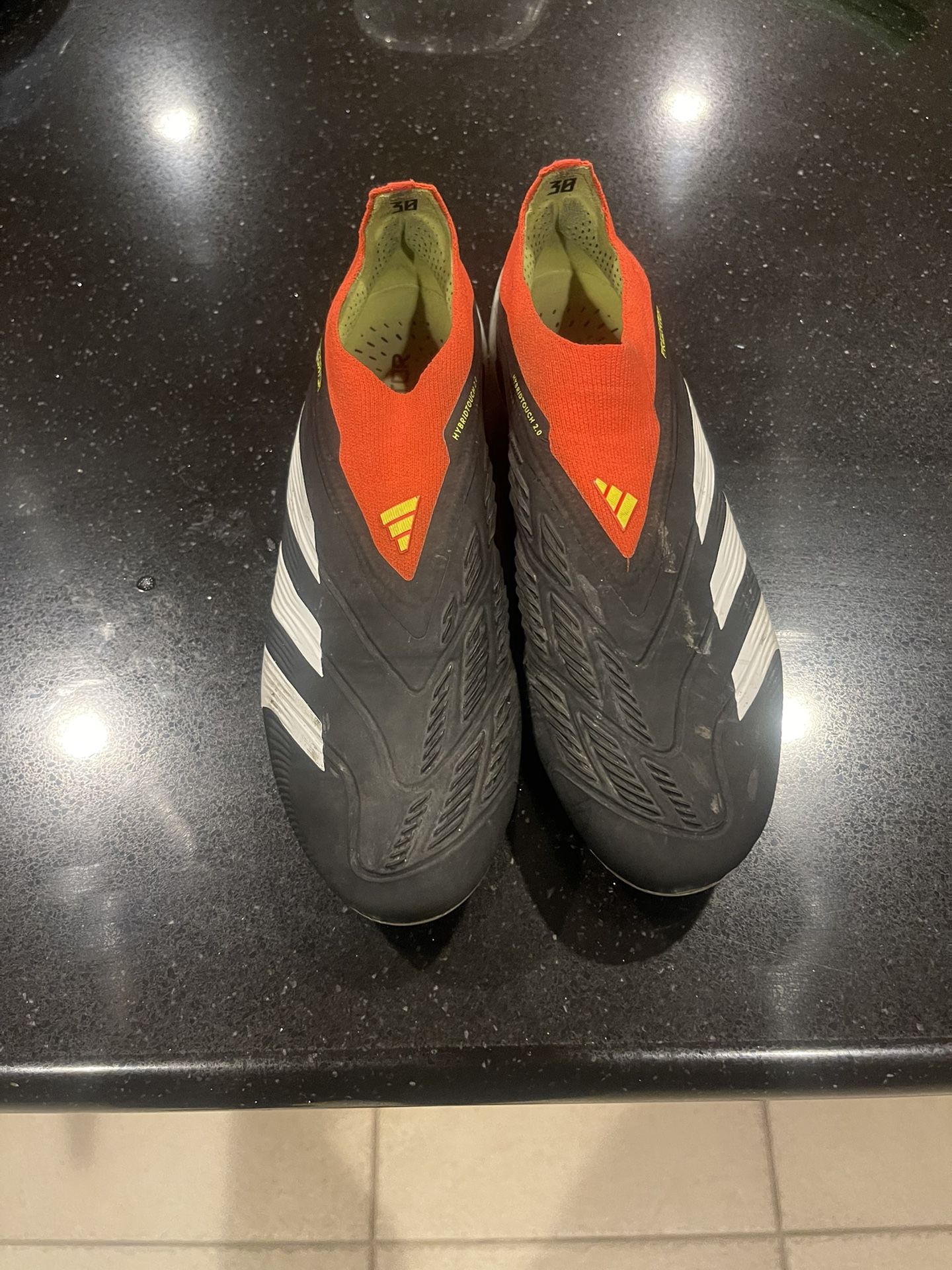 Size 8 Adidas Predators