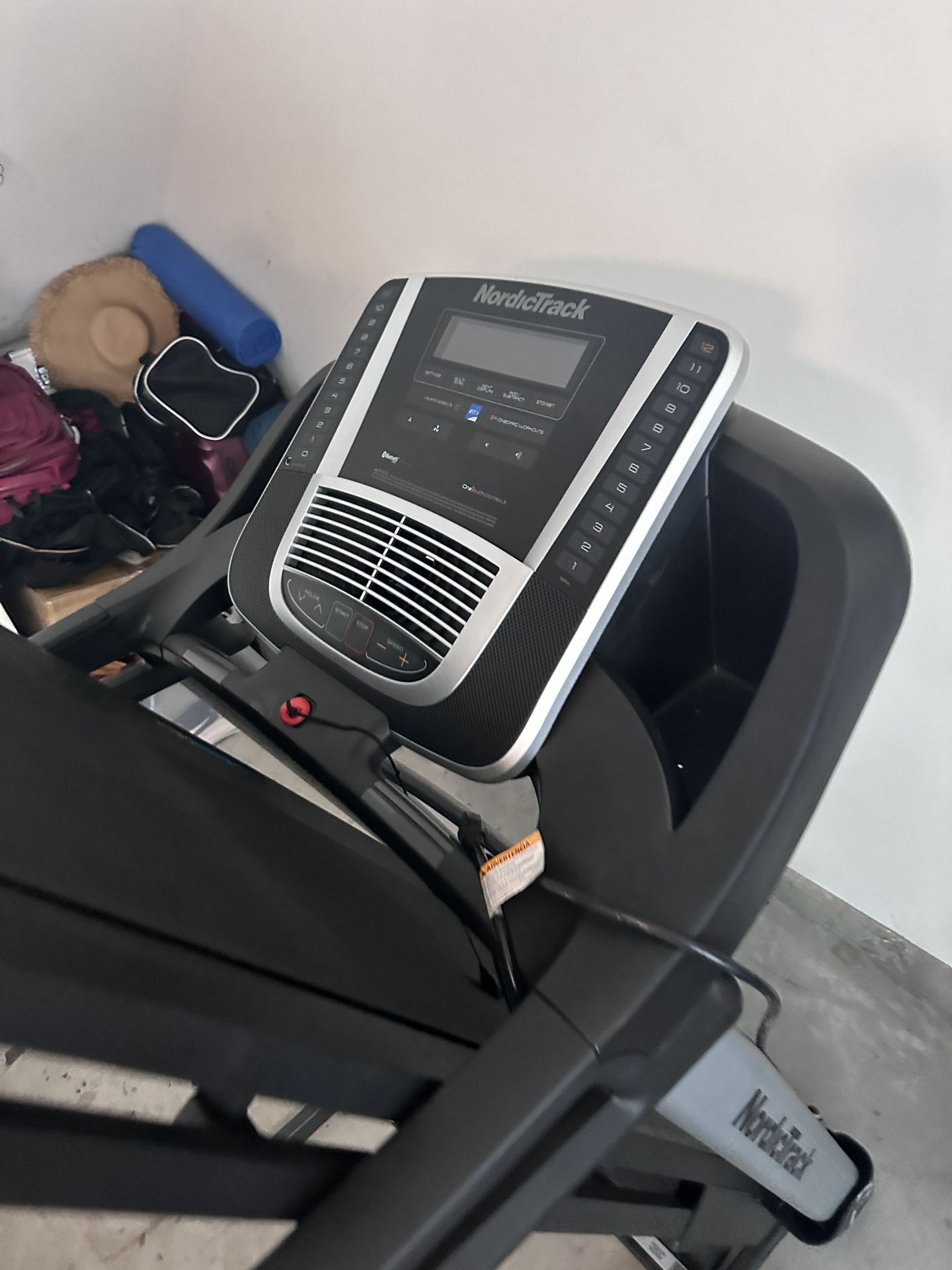 nordictrack s25i treadmill