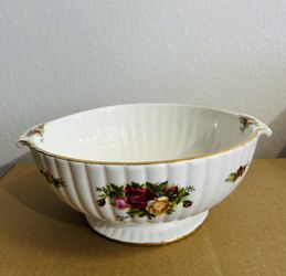 Royal Albert Country Roses Medium Bowl