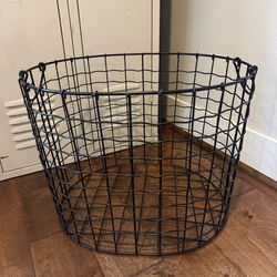 Large Metal Wire Basket