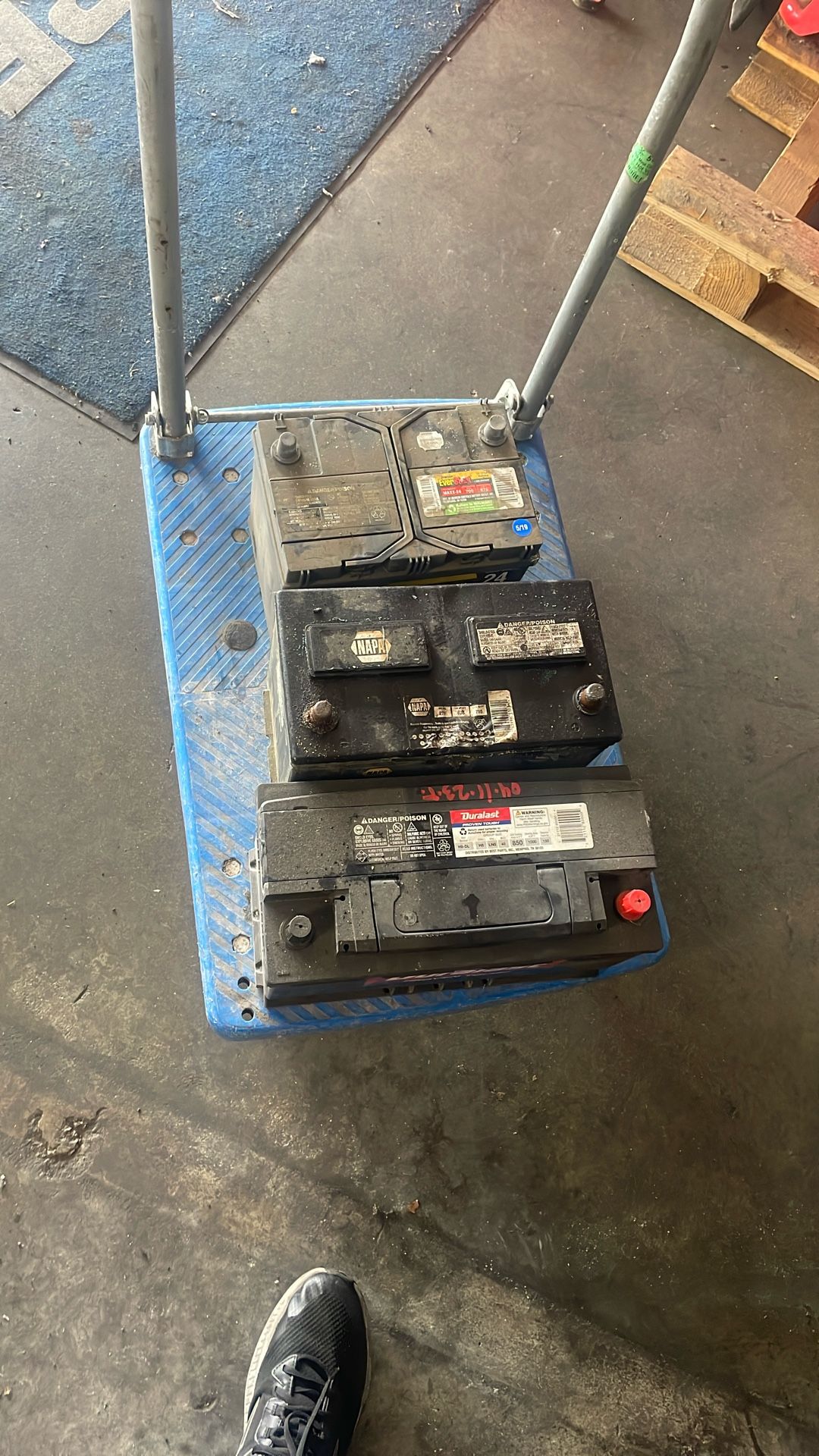 3 Bad Car Battery 27f H8 24