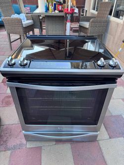 Whirlpool Gold Series Electric Range
