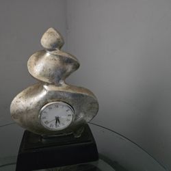 Mirror, Decor Plate, Clock 
