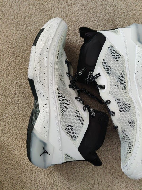 Air Jordan 11 Oreo HOT Jordan Retro Jordan 11 Automatic Laces 11