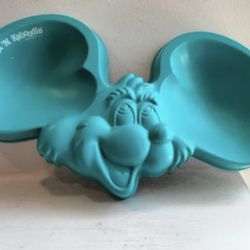 Vintage Kit 'N Kaboodle cat food dish