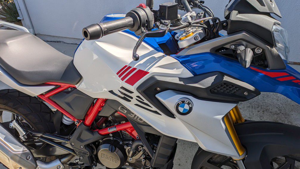 2023 BMW GS 310 Sport with Jacket And Helmet 
