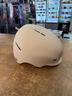 Anon boa large snowboard ski helmet located at sin city snowboards