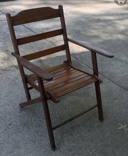 Vintage Folding Wooden Chair